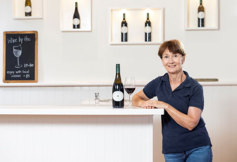 Mount Horrocks Wines - e-Seniors 2
