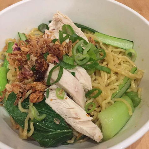 Wong Hawker's Food - e-Seniors 0