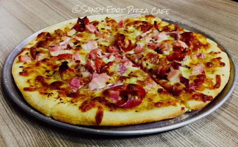 Sandy Foot Pizza Cafe - e-Seniors 1