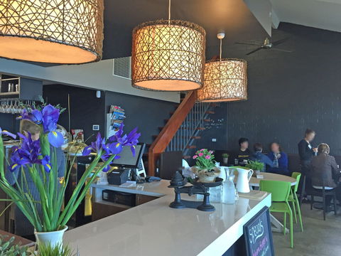 Boatshed Cafe - e-Seniors 0