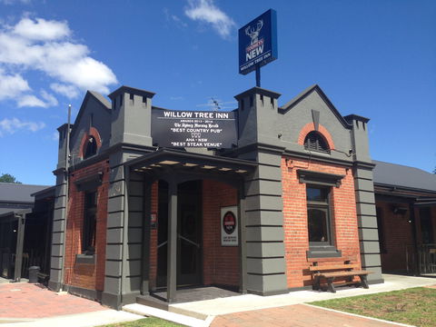 Graze Restaurant At The Willow Tree Inn - e-Seniors 1