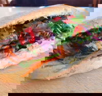Sunny Side Hot Bread - e-Seniors