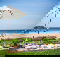 Picnic by the Sea - e-Seniors