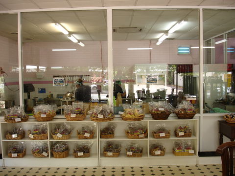 The Margaret River Fudge Factory - e-Seniors 0