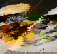 The Best Burger Bar - e-Seniors