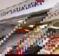 Suntop Bakery - e-Seniors