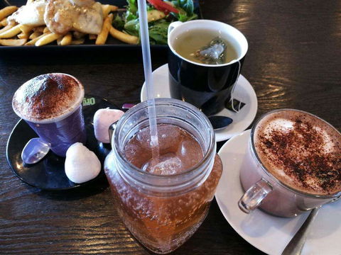 Purple Goat Cafe - e-Seniors 0