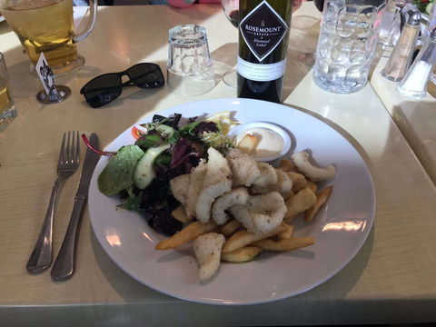 The Oval Cafe - e-Seniors 0