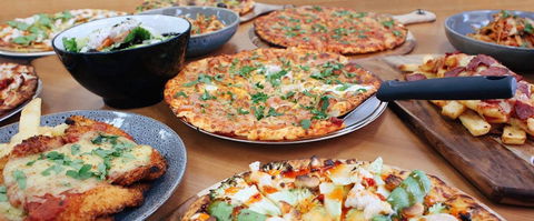 AAA Pizza - e-Seniors 0