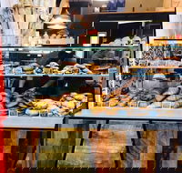 Publique Bakery - e-Seniors