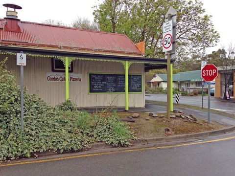 Gordo's Cafe And Pizzeria - e-Seniors 0