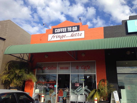 Fringe Latte - e-Seniors 0