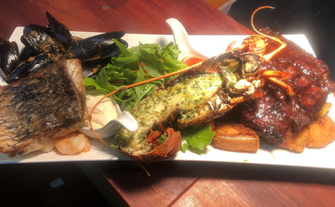 HarbourView Restaurant And Bar - e-Seniors 2