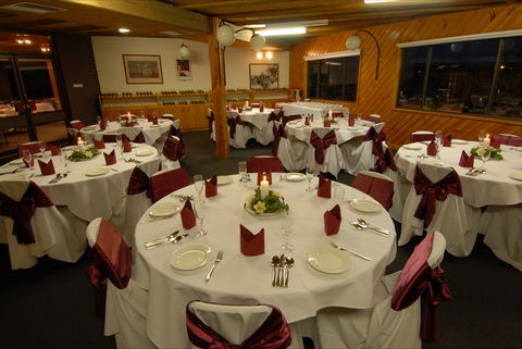 Barossa Motor Lodge Baccus Restaurant - e-Seniors 1