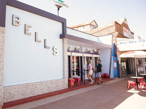 Bells Milk Bar And Museum - e-Seniors 0