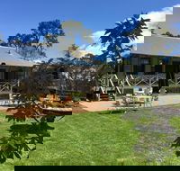 Mortimer's Wines Schoolhouse Cellar Door - e-Seniors