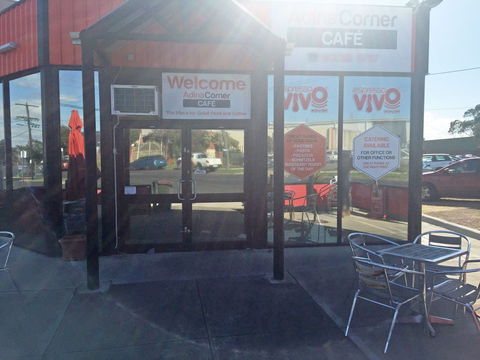 Adina Corner Cafe - e-Seniors 0