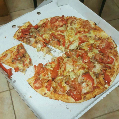 Jo-Joe's Pizza And Kebabs - e-Seniors 0