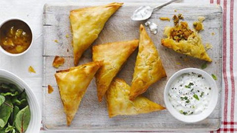 Ozi Desi - e-Seniors 0