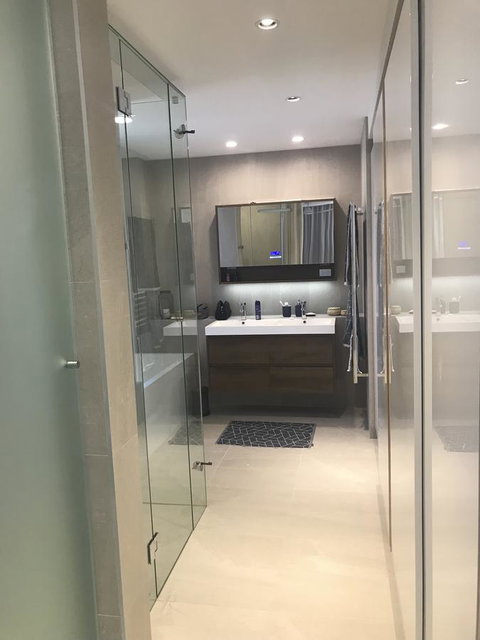 Promenade Penthouse Apartment - e-Seniors 8