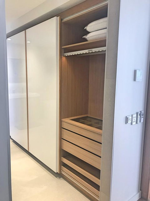Promenade Penthouse Apartment - e-Seniors 9