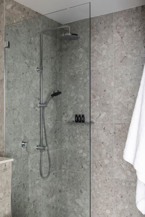 Byng Street Boutique Hotel - e-Seniors 18