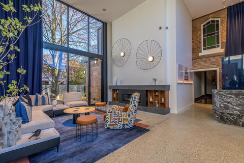 Byng Street Boutique Hotel - e-Seniors 7