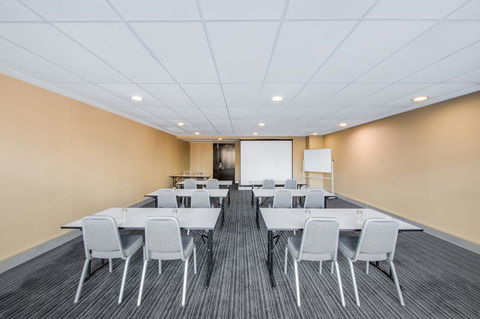 Adina Apartment Hotel Wollongong - e-Seniors 35