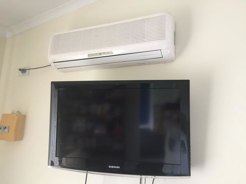 A Peaceful Cabin In The Country - e-Seniors 8