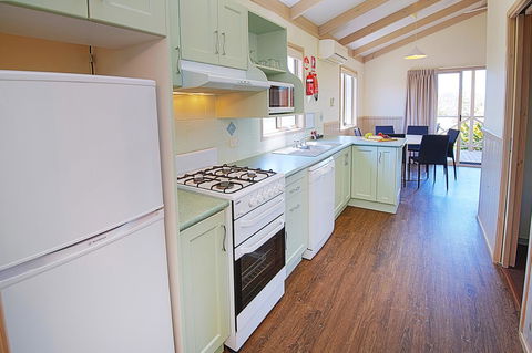 Discovery Parks â€“ Pambula Beach - e-Seniors 27