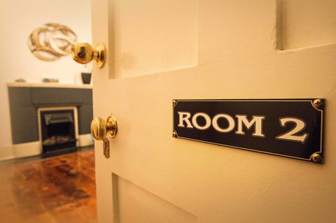 Wellington Courthouse - e-Seniors 10