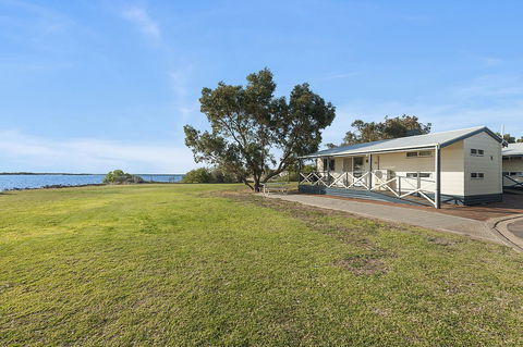Port Broughton Tourist Park - e-Seniors 32