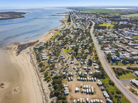 Port Broughton Tourist Park - e-Seniors 0
