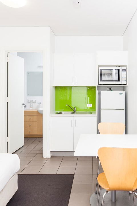 Majestic Oasis Apartments - e-Seniors 28