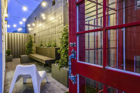 Aloha Luxury Central - e-Seniors 11