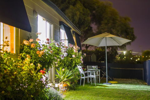 Moana Beach Sunset Holiday Accommodation - e-Seniors 11