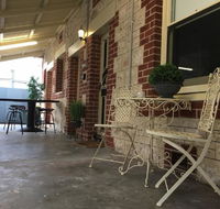 Two Cow Cottage Bed  Breakfast - e-Seniors