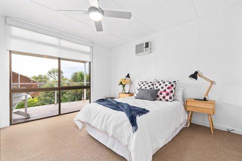 Maslin Beach Getaway - e-Seniors 7