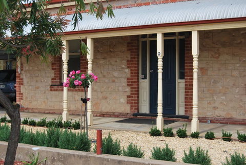 Jacaranda Cottage - e-Seniors 13