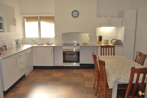 Jacaranda Cottage - e-Seniors 3