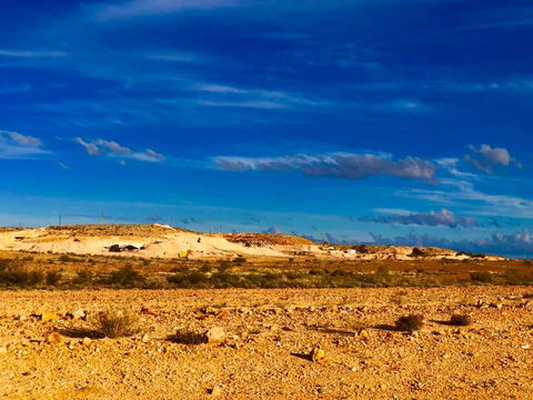 Aussie Opal Diggers Outback Retreat-Undergound - e-Seniors 28