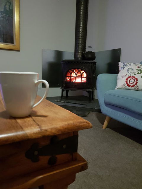 Amy's House Bed & Breakfast - e-Seniors 1