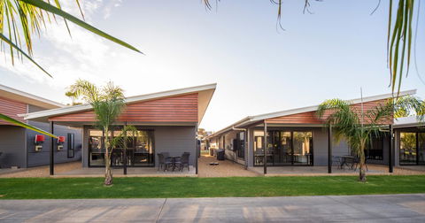 Paringa Resort - e-Seniors 11