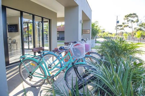 Paringa Resort - e-Seniors 18