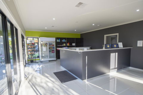 Paringa Resort - e-Seniors 10