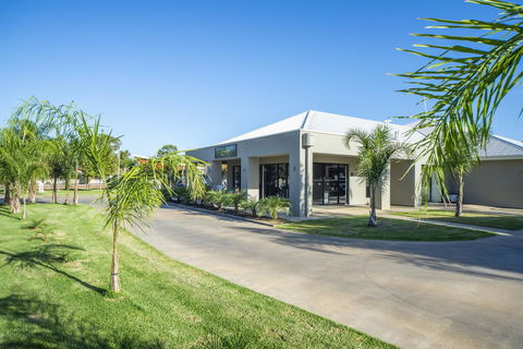 Paringa Resort - e-Seniors 15