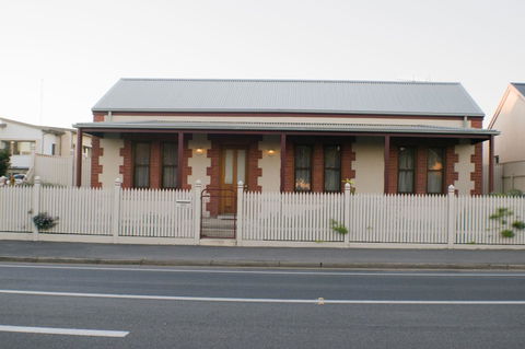 Longreach At Port Elliot - e-Seniors 1
