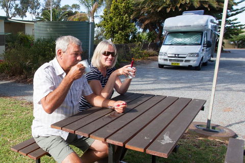 Modra's Apartments - e-Seniors 21
