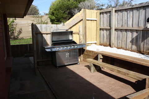 Maslin Beach House - e-Seniors 17