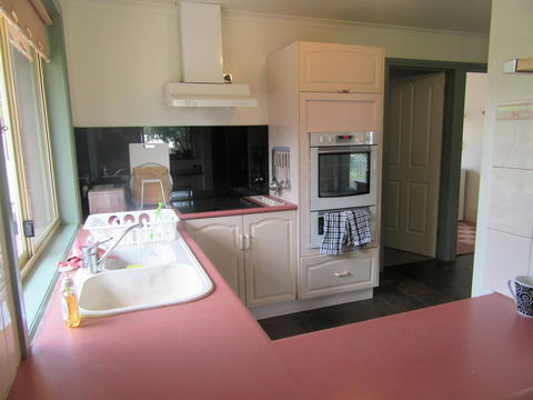 Maslin Beach House - e-Seniors 5